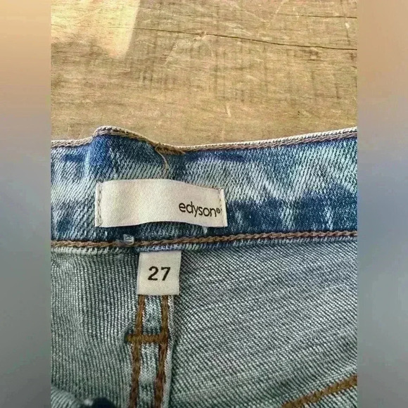 NWT Edyson Delon High Rise Denim Short ~Medium Camden ~ sz 27 & 30 - Picture 5 of 8